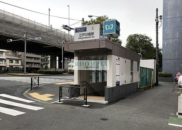 画像24:江戸川橋駅(東京メトロ 有楽町線) 徒歩11分。 830m
