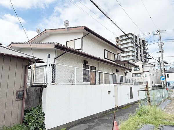 【土地】角地物件のため開放感があります。