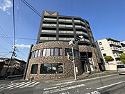 滝駅より徒歩7分 築32年7ヶ月 7階建の賃貸物件