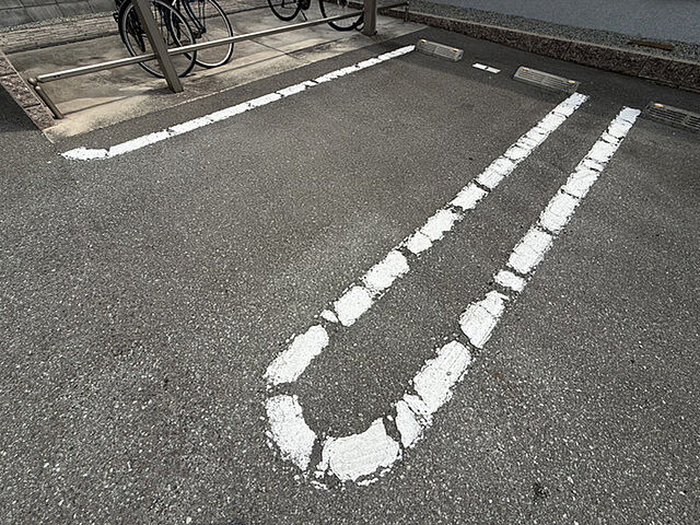 9 / 12