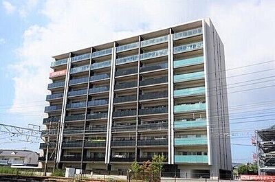 外観:●倉敷駅徒歩9分の好立地マンション。●利便性と住環境を兼ね備えたマンションです。 外観:●倉敷駅徒歩9分の好立地マンション。●利便性と住環境を兼ね備えたマンションです。