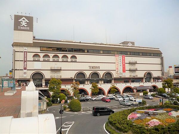 天満屋倉敷店天満屋倉敷店 1090m