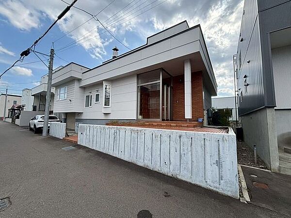 外観：301000095293