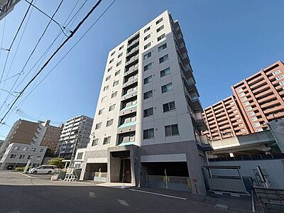 外観:《外観写真》・JR函館本線「札幌」駅 徒歩12分・地下鉄東西線「西11丁目」駅 徒歩12分・地下鉄南北線「さっぽろ」駅 徒歩14分複数沿線利用可能!中心部へアクセスしやすい立地です。 外観:《外観写真》・JR函館本線「札幌」駅 徒歩12分・地下鉄東西線「西11丁目」駅 徒歩12分・地下鉄南北線「さっぽろ」駅 徒歩14分複数沿線利用可能!中心部へアクセスしやすい立地です。