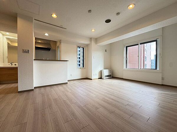リビング/ダイニングを拡大表示