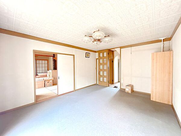 【見学会開催】【店舗解体部分予定】これから店舗解体を行い、駐車場を拡張いたします。