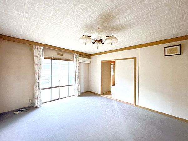 【見学会開催】【店舗解体部分予定】これから店舗解体を行い、駐車場を拡張いたします。