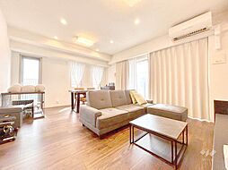 プラウドタワー名古屋伏見 2LDKのリビング/ダイニング