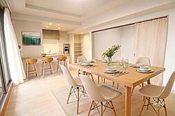 藤和シティホームズ栄 2LDKのリビング/ダイニング