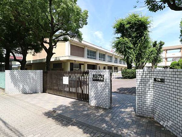 白山中学校[公立]の外観
