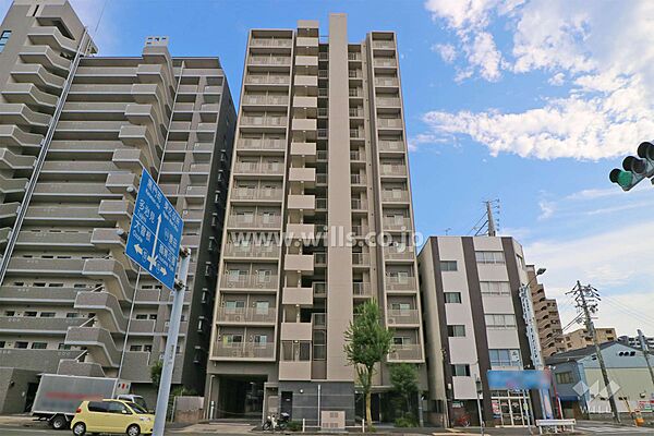 プライムメイツ泉の外観（北側から）