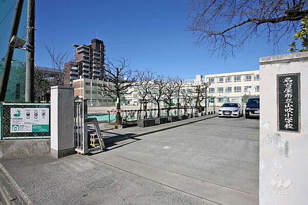 山吹小学校[公立]の外観