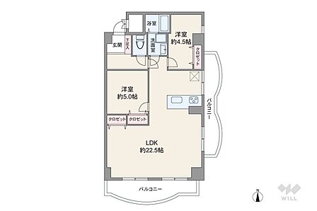 間取りは専有面積69.47平米の2LDK。広々としたLDKが魅力のプラン。LDKは2面採光で、キッチンにも窓があり、料理中に換気がしやすい造りです。LDKを含む全居室に収納あり。