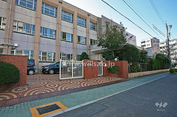 旭丘小学校[公立]の外観