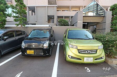 敷地内駐車場(屋外平面式)