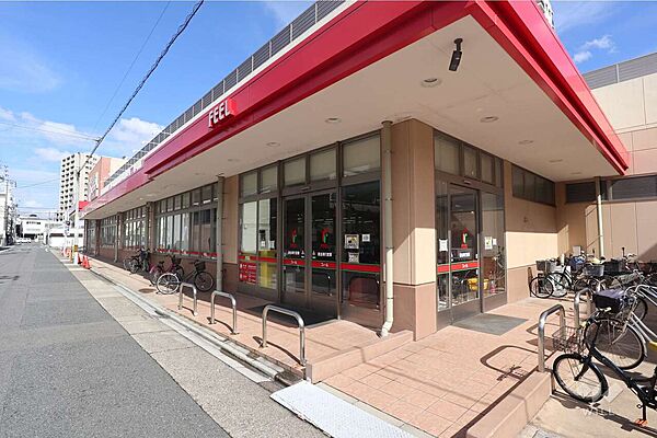 フィール(花の木店)の外観