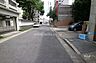 その他：敷地北側の前面道路（西側から）