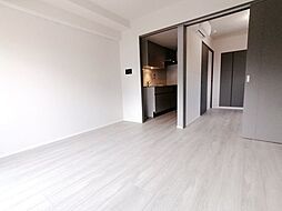 シーズンフラッツ浅草 2階1LDKのリビング/ダイニング