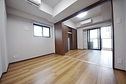 PEAKS神田 4階1LDKのリビング/ダイニング