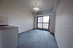 上野アビタシオン 9階ワンルームのリビング/ダイニング