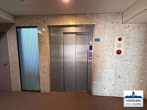 エレベータ完備