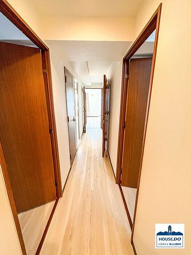 全ての居室にアクセス可能な造りの廊下になっています