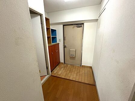 シューズボックスがあるので、すっきりとした玄関をキープできます！