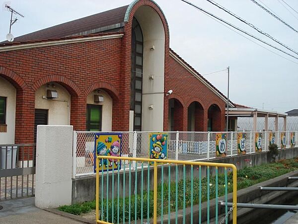 めばえ保育園　約160ｍ　徒歩約2分