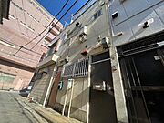堺市駅より徒歩4分 1階 築49年6ヶ月の賃貸物件