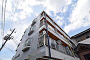 堺市駅より徒歩15分 4階 築36年9ヶ月の賃貸物件