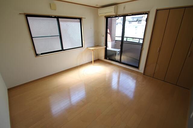 寝室
