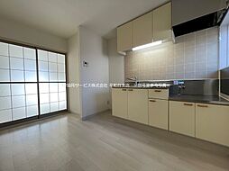 アーバンハウス 202 2階2DKのリビング/ダイニング