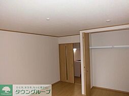 イーストパレスＹ−8 201 2階1Kのリビング/ダイニング