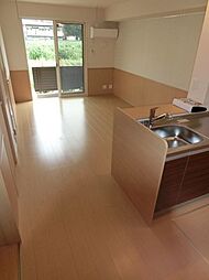 サンセット 103 1階1LDKのリビング/ダイニング