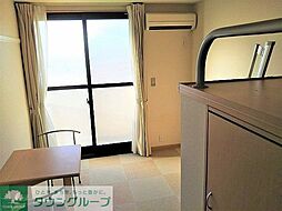 レオパレスアウトゥーノ 3階1Kのリビング/ダイニング