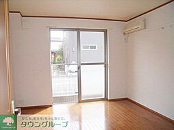 メゾンブルーム 101 1階1Kのリビング/ダイニング