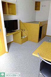 レオパレスレイルサイド高根台 2階1Kのリビング/ダイニング