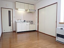 スタジオ22 203 2階1DKのリビング/ダイニング