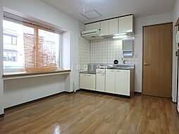Ｋ1 203 2階1DKのリビング/ダイニング