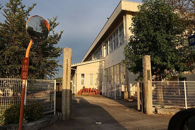 清音小学校 990m