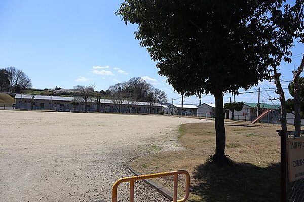 浅尾公園浅尾公園 1410m