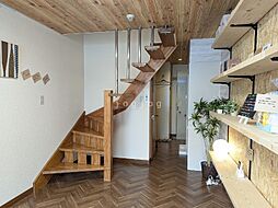 カサ・デ・セフィーロ 210 2階2LDKのリビング/ダイニング