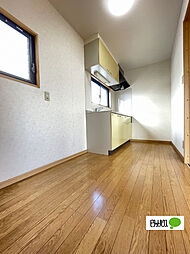 レスペート西庄V 301 3階1DKのリビング/ダイニング