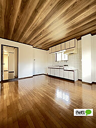 岡山丁マンション 3階3LDKのリビング/ダイニング