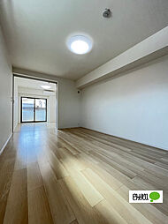 フォレスタ・和歌浦 201 2階1Kのリビング/ダイニング