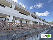 紀伊駅よりバス8分 徒歩3分 2階 築18年9ヶ月の賃貸物件