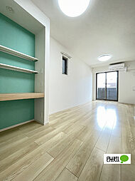 ソレイユＴ・Ｄ　III 102 1階1LDKのリビング/ダイニング