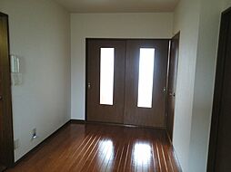 プロムナード菖蒲I 106 1階3DKのリビング/ダイニング