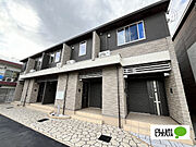 REO 1階 築1年11ヶ月の賃貸物件