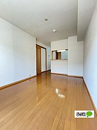 プレシャスコートＫ東松江II 203 2階2LDKのリビング/ダイニング